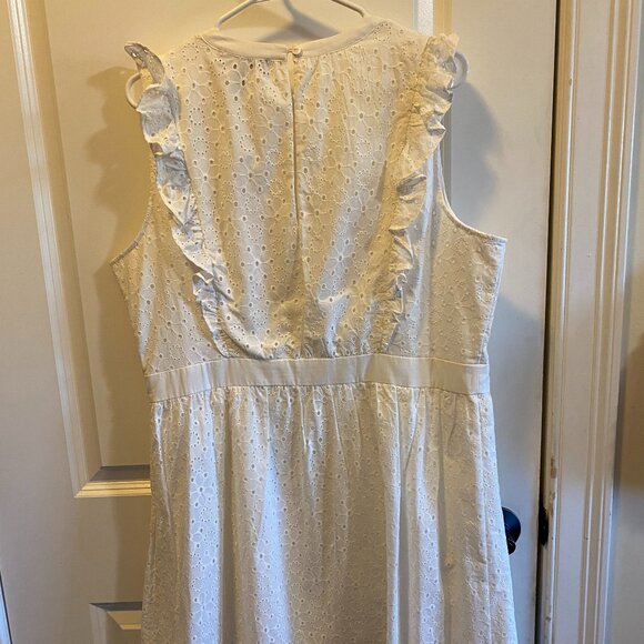 ModCloth Floral Embroidered 100% Cotton Sleeveless Ruffled White Dress Plus Size - Picture 9 of 12